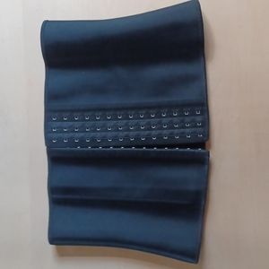 Waist Shaper Trainor NWOT